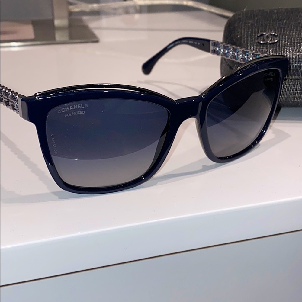 Like NEW! Chanel Quilted Blue sunglasses